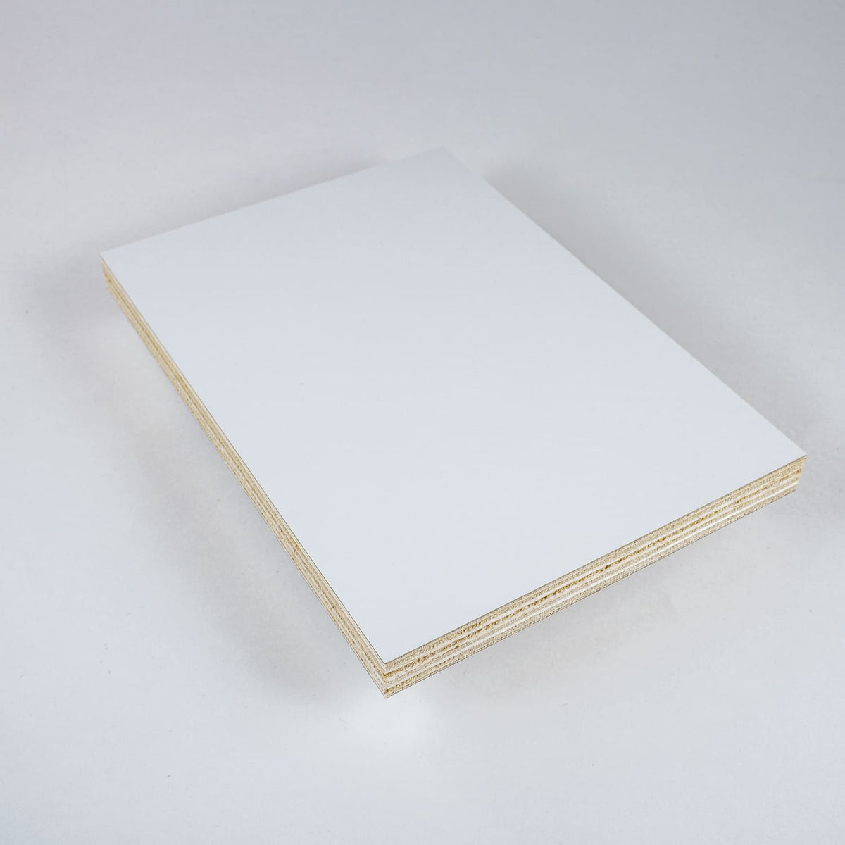 Ultra Matt HPL Ultrawhite extrem matt – epicPLY Schweiz